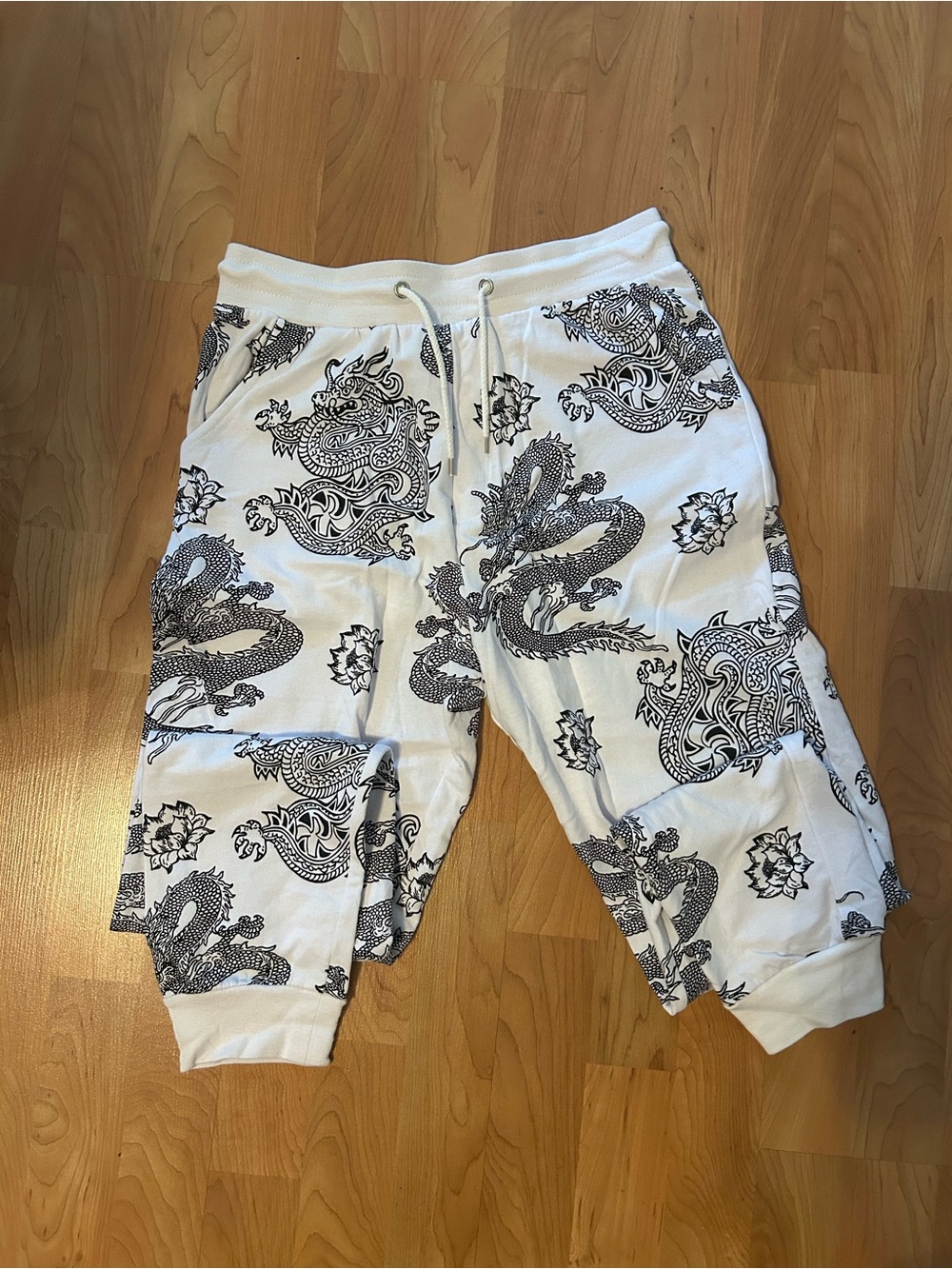 Women’s White Dragon Print Jogger Pants